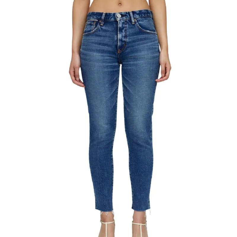 Clothes For Woman Caledonia Skinny Jeans In Blue