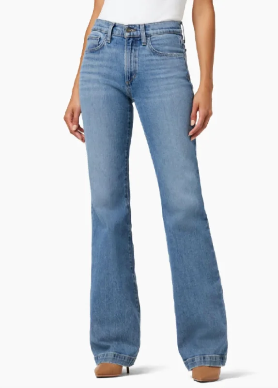 Timeless Women's Apparel The Frankie Bootcut In Mid Wash