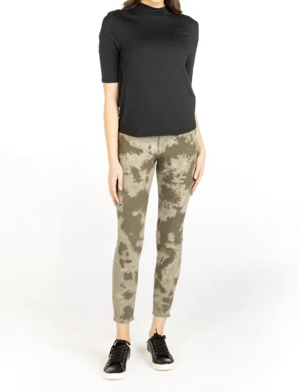 Women's Evening Garments Printed Skinny Jeans In Olive Green