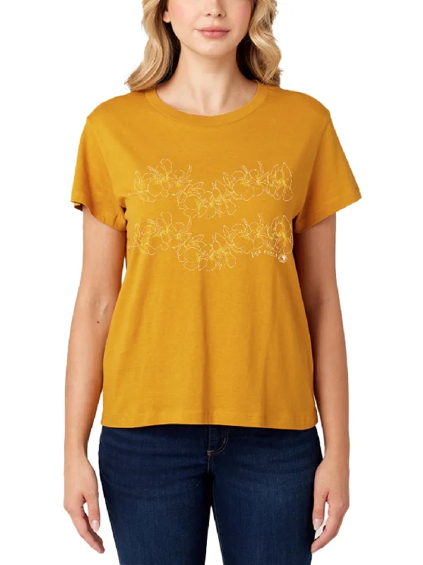 Chic Women's Attire T&C Surf Simple Plumeria Boyfriend Tee