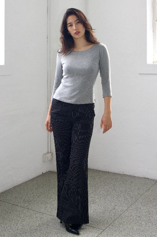 Luxury Fashion for Women SCG MADE | Clara 90s Basic 3/4 Sleeve Top