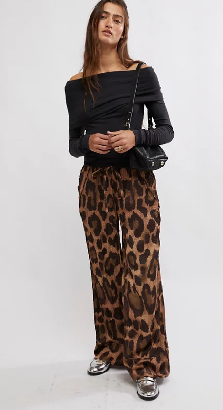 Women's Plus-Size Outfit Leopard Satin Cargo Pants by Free People