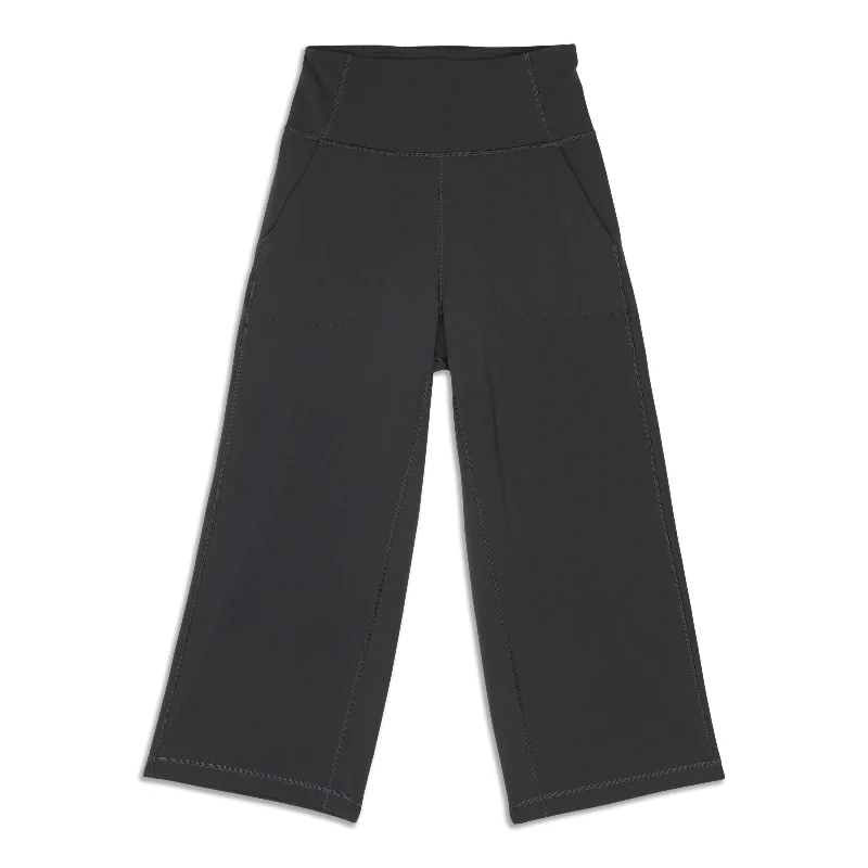 Comfortable Loungewear for Women lululemon Align™ Super-High-Rise Wide Leg Crop - Resale